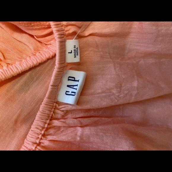 GAP linen Top - Picture 7 of 7